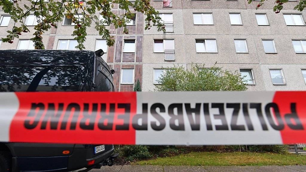 In diesem Haus in Leipzig war der Terrorverdächtige von Landsleuten gefesselt und anschliessend verhaftet worden. Laut Medienberichten hat sich al-Bakr in seiner Gefängniszelle umgebracht.