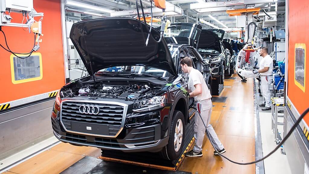 Audi hat sich 2021 nach dem coronabedingten Einbruch im Vorjahr wieder deutlich erholt. (Archivbild)