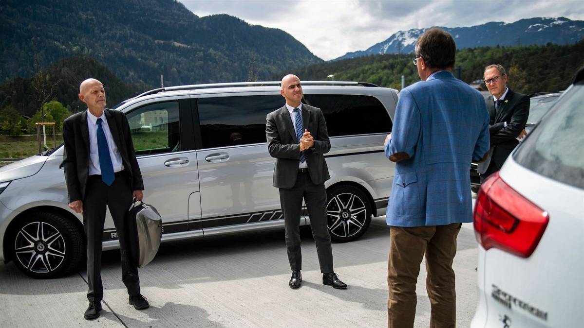 Bundesrat Alain Berset und Corona-Experte Daniel Koch vom BAG zu Besuch in Graubünden.