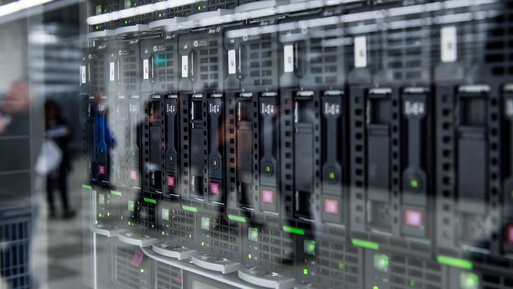 Im Swiss National Supercomputing Centre (CSCS) in Lugano wird im Februar ein neuer Supercomputer in Betrieb genommen. (Archivbild)