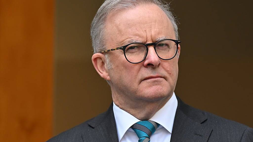 Der australische Premierminister Anthony Albanese steht der Nutzung sozialer Medien durch Kinder und Jugendliche kritisch gegenüber. (Archivbild)