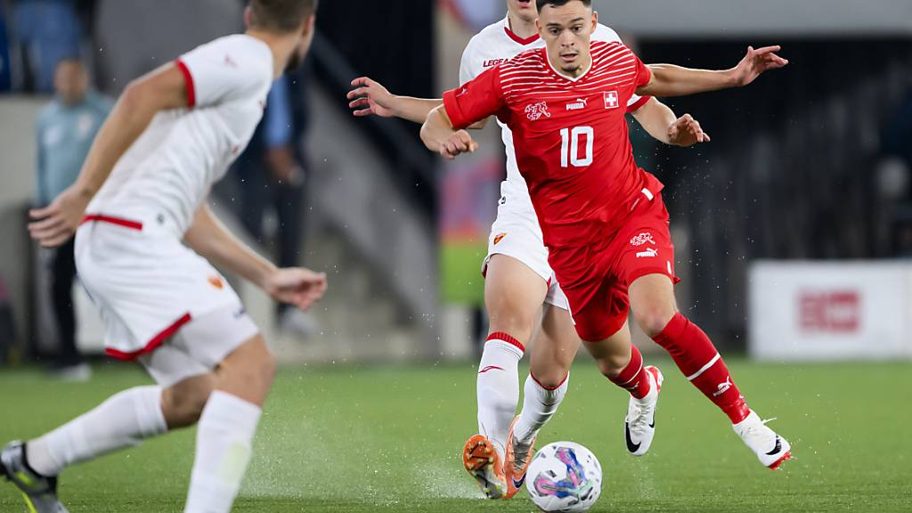 Fabian Rieder (hier im Spiel gegen Montenegro) konnte gegen Armenien für einmal nicht die gewünschten Impulse im Schweizer Spiel setzen