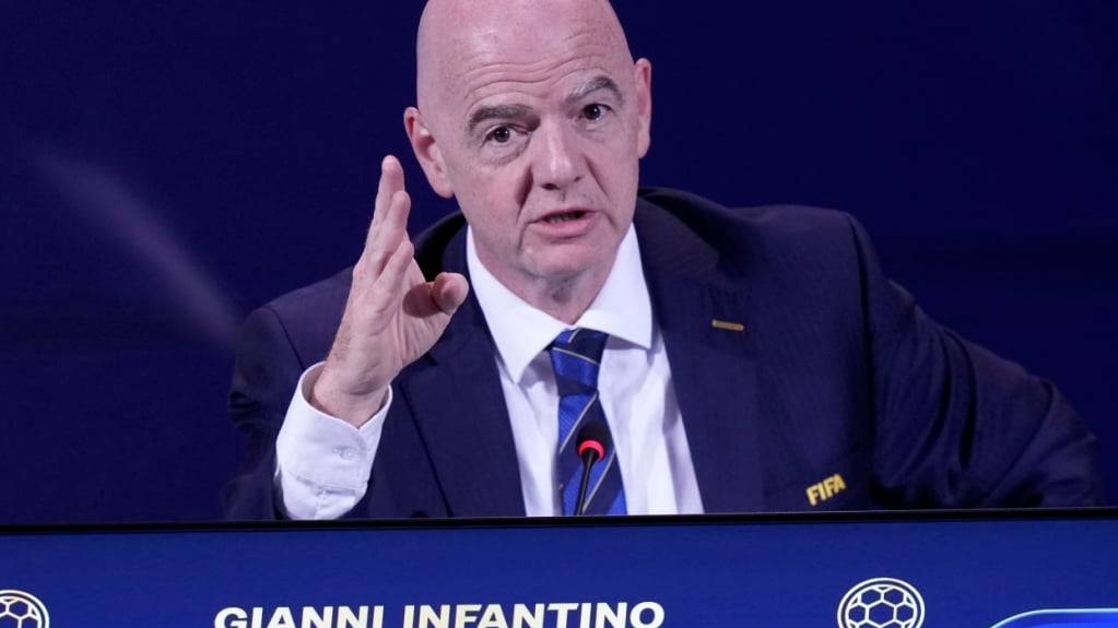 Gianni Infantino sagt, dass die wichtigste Botschaft, die der Fussball derzeit vermitteln kann, die des Friedens und der Einheit, ist