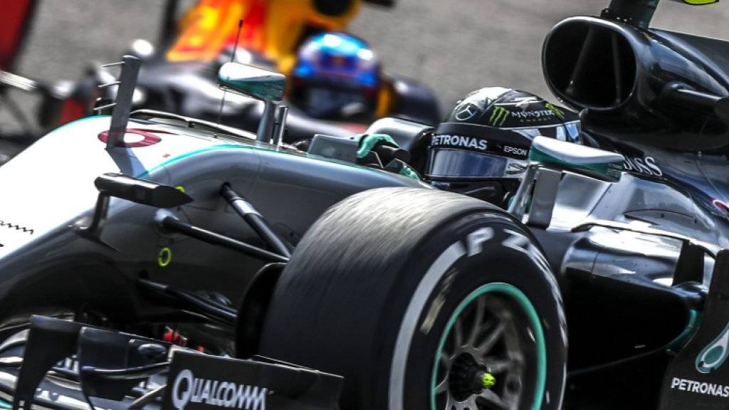 Nico Rosberg fährt im ersten Training in Monza im Mercedes die Bestzeit