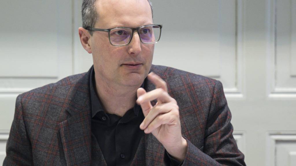 325 Cyberangriffe auf Betreiber von kritischen Infrastrukturen in einem Jahr: Florian Schütz, Direktor des Bundesamtes für Cybersicherheit, stellt den Medien Zahlen zur Cyberkriminalität vor.