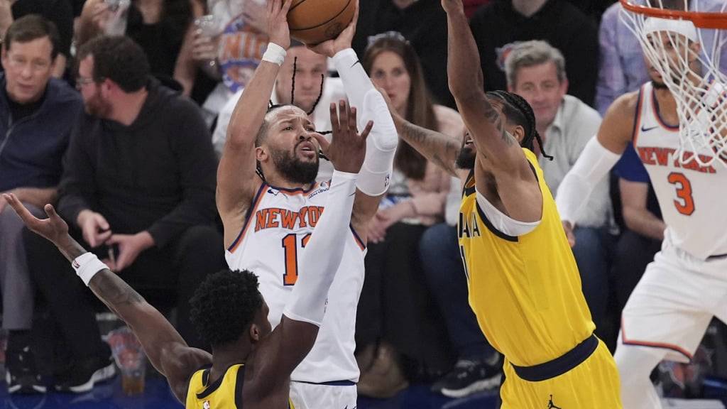 Jalen Brunson (am Ball) war beim Heimsieg der New York Knicks mit 32 Punkten der überragende Akteur