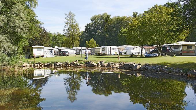 Kanton Bern weist Beschwerde zu Camping in Gampelen ab