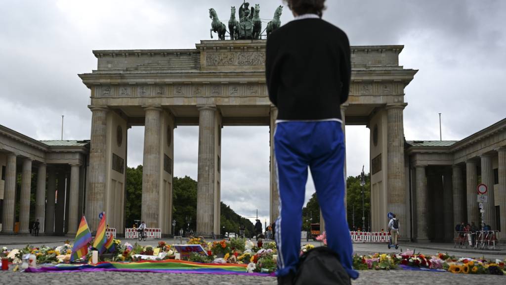 Fragen nach dem CSD-Anschlag: Warum war Abdul B. frei?