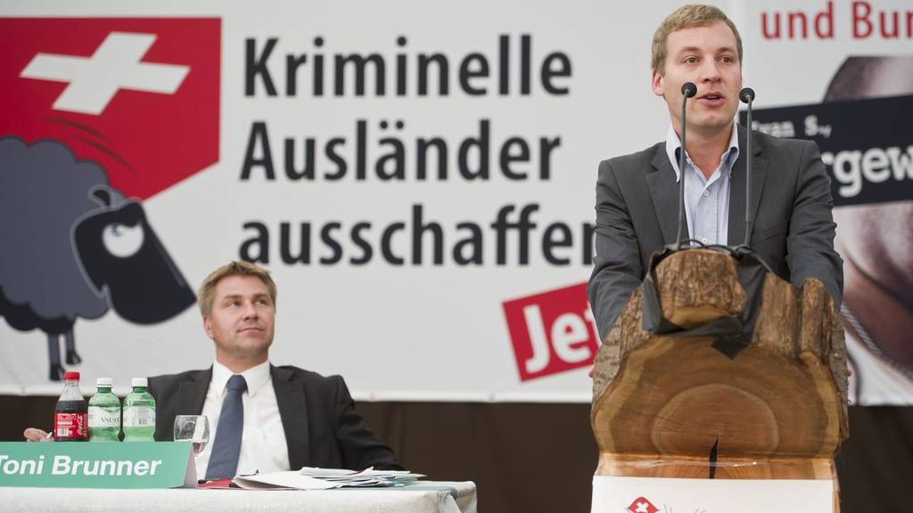 Keine Ausschaffung von deutschem Schläger 