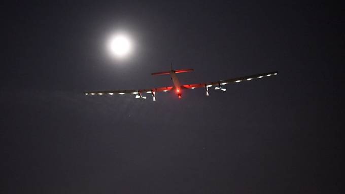 «Solar Impulse 2» macht sich auf den Weg nach New York