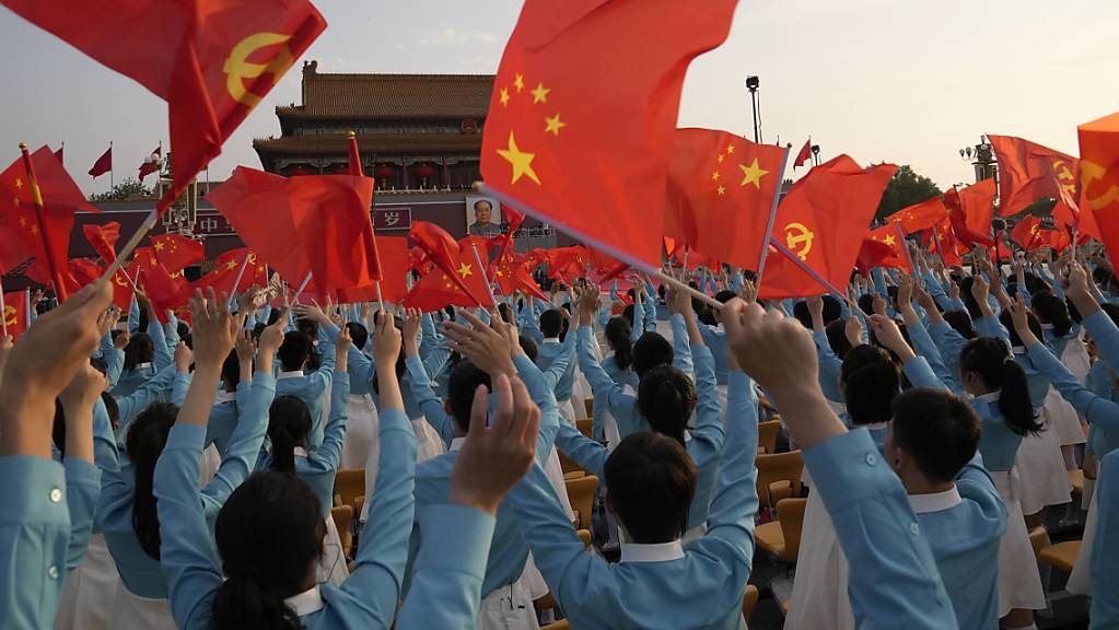 Hongkong bereitet sich auf Feierlichkeiten zum 100. Jubiläum der Kommunistischen Partei Chinas am 1. Juli vor. Foto: Ng Han Guan/AP/dpa