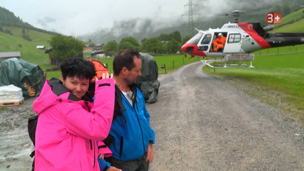 Überraschung geht schief: Fridli organisiert einen Helikopterflug, doch Astrid hat Flugangst
