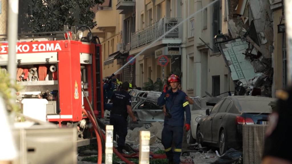 Heftige Explosion in Athen: Gasleck vermutet