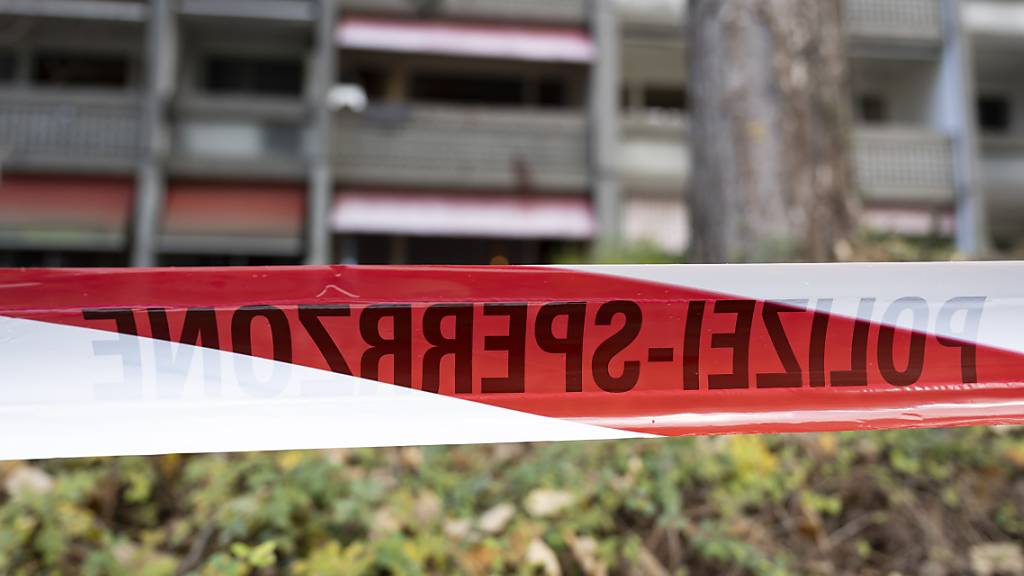 Ein Mann, der mutmasslich an einem tödlichen Streit im Berner Vorort Ittigen beteiligt war, sitzt in Ungarn in Haft. Er soll an die Schweiz ausgeliefert werden. (Archivbild)