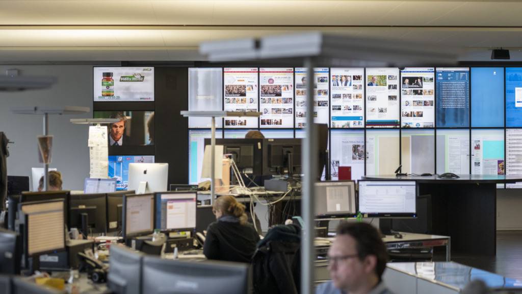 Als einen konkreten Bedrohungsfaktor für die unabhängige Medienberichterstattung nannten die Ökonomen finanzielle Probleme wegen der «immer unfaireren Konkurrenz durch die Tech-Riesen». (Archivbild)
