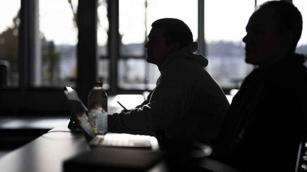 Die meisten Zuwanderer kommen laut einer Studie in die Schweiz, um eine Ausbildung zu machen. (Archivbild)