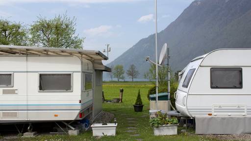 Camping und Strasse am Lauerzersee müssen verkleinert werden