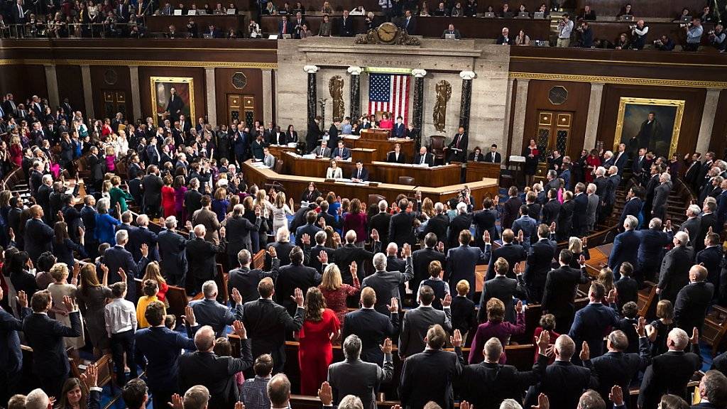 Das US-Repräsentantenhaus hat in einer Abstimmungen für ein Ende der Haushaltssperre votiert. Der «Shutdown» von Teilen der Verwaltung ist damit aber nicht vorbei.