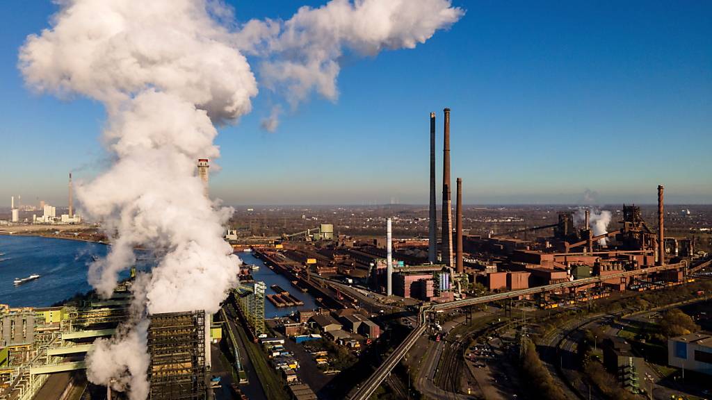 Thyssenkrupp rutscht in die roten Zahlen - Stahlgeschäft belastet