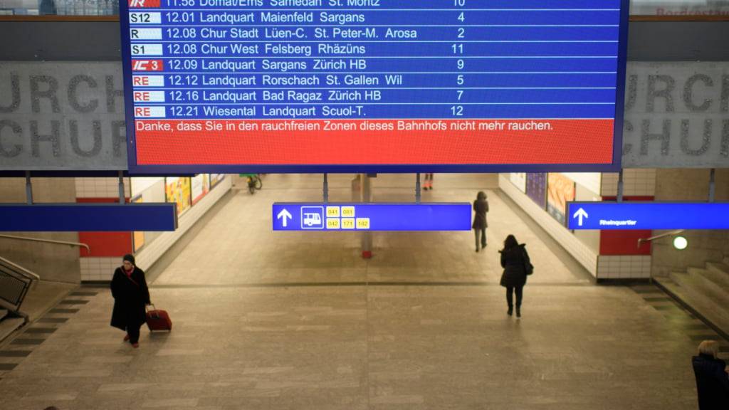 Die SBB testen das Marktpotenzial einer direkten Verbindung vom Zürcher Oberland nach Chur. (Archiv)