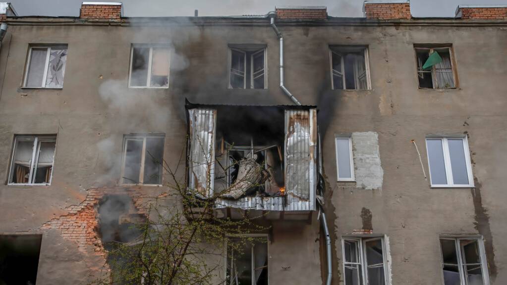 Die Ostukrainische Grossstadt Charkiw ist schon seit Wochen immer wieder Ziel des russischen Angriffs. Foto: Alex Chan Tsz Yuk/SOPA Images via ZUMA Press Wire/dpa