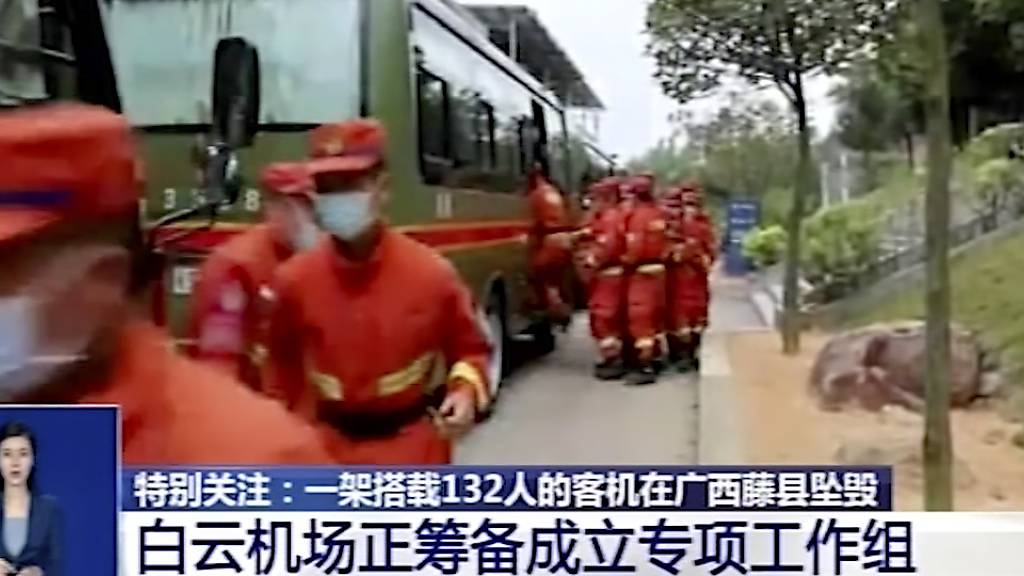 Nach Flugzeugabsturz in China: Bislang keine Überlebenden gefunden