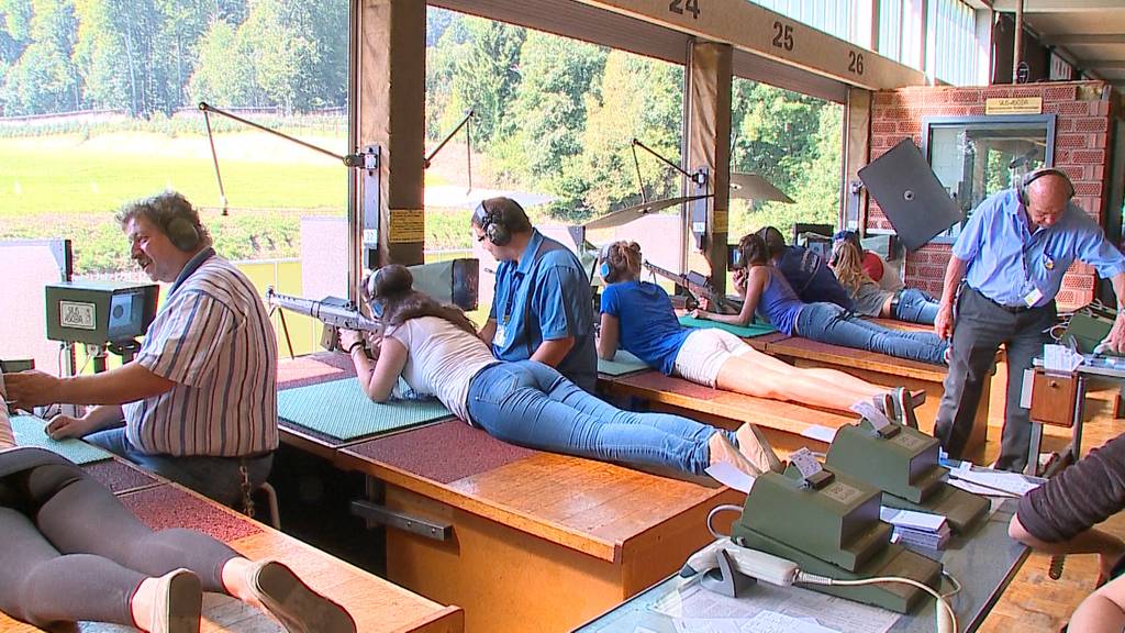 „Ich finde es problematisch, wenn man für eine Ausbildung mit Schusswaffen wirbt“ 