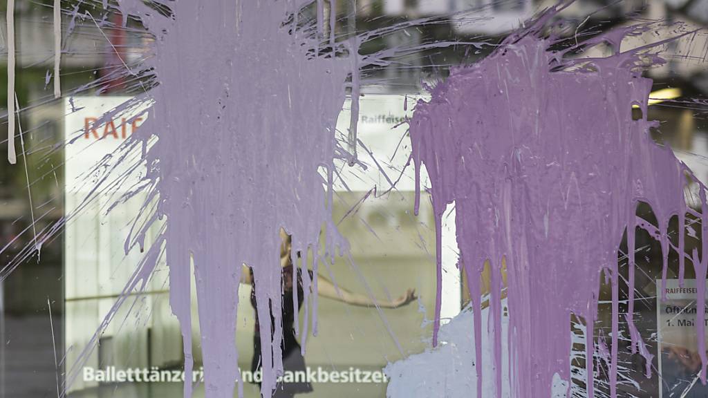 Im Kanton Zürich sollen «Chaoten» zur Kasse gebeten werden: Die zuständige Kantonsratskommission spricht sich knapp für eine entsprechende Initiative aus. (Symbolbild)