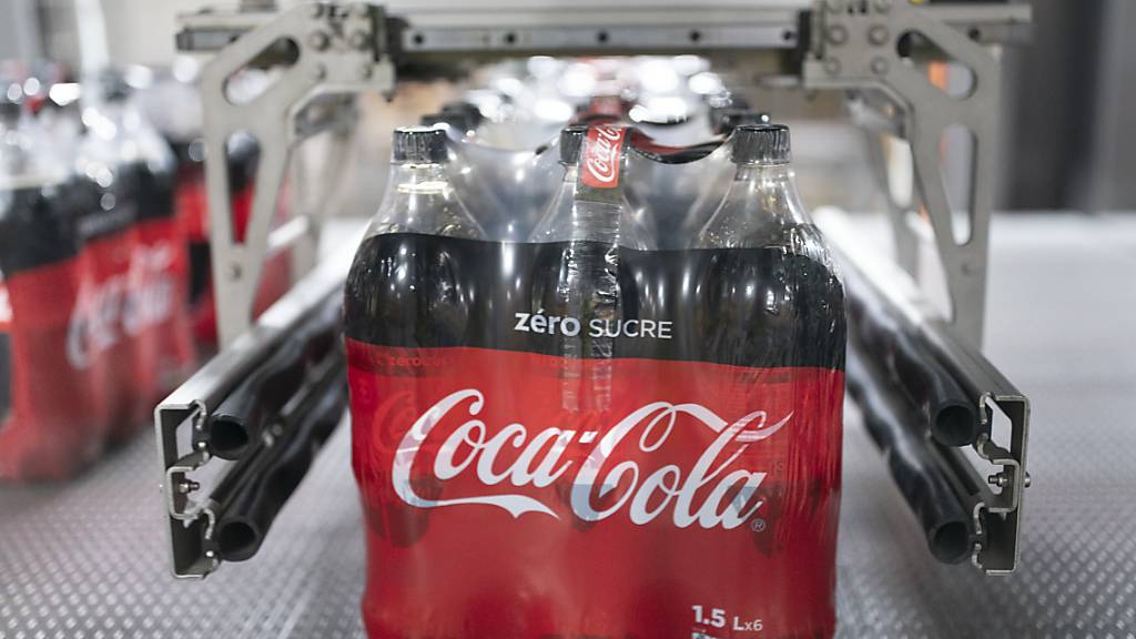 Bei Coca-Cola-Abfüllern bahnt sich eine Mega-Fusion an. (Archivbild)