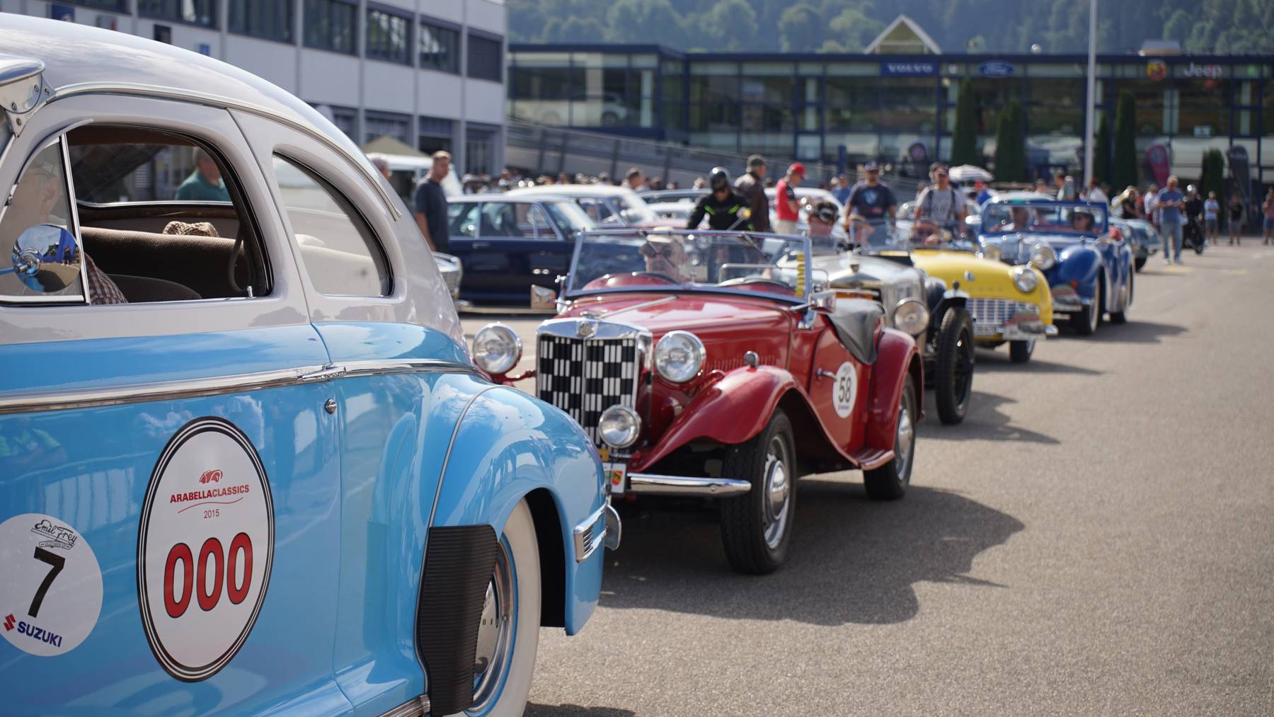 Am Samstag findet auf dem Gelände von Emil Frey in Safenwil der Oldtimer Grandprix statt.