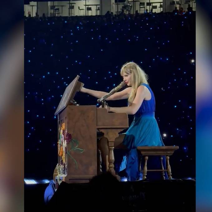 «Wir haben das Ding kaputt gemacht» – Piano-Panne bei Taylor Swift