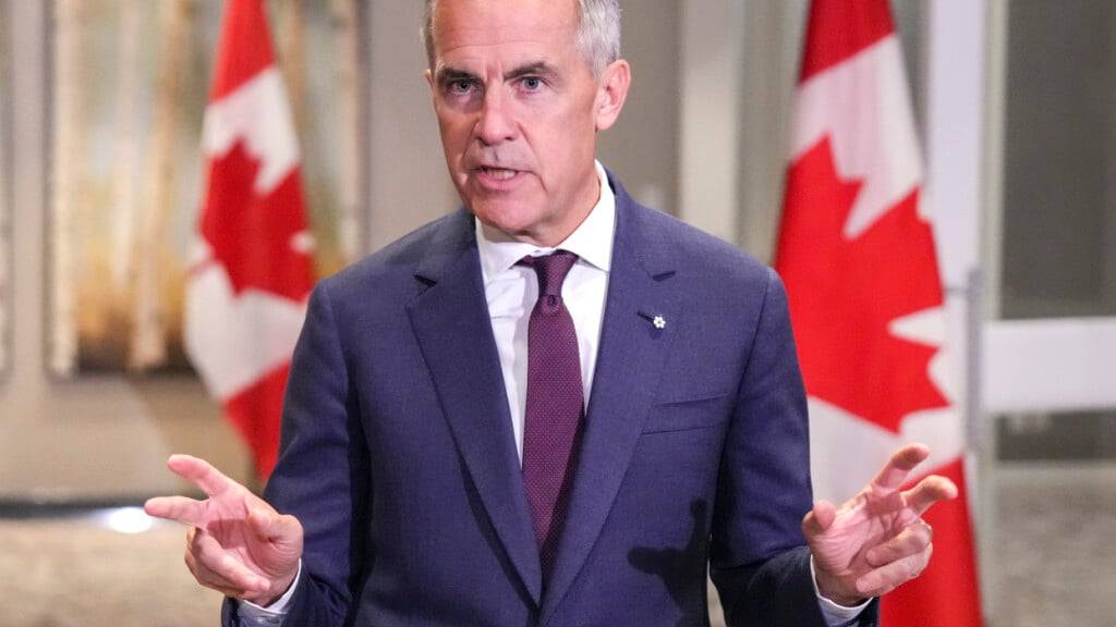 ARCHIV - Kanadas Premierminister Mark Carney spricht während einer Pressekonferenz bei der Kabinettsklausur der Liberalen. Foto: Chris Young/The Canadian Press via AP/dpa