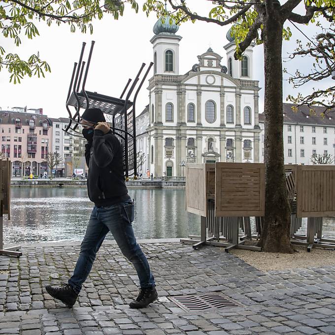 Luzern: Erleichterte Nutzung von Terrassen weiterhin möglich