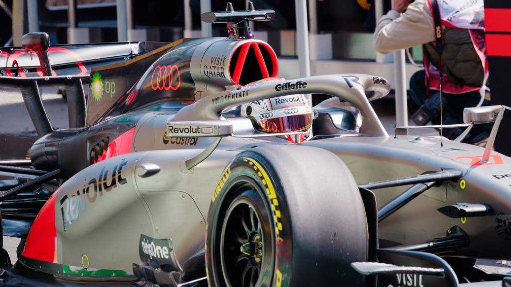 Mit Allan McNish erhält der Formel-1-Rennstall Audi - hier mit Nico Hülkenberg im Auto - einen neuen Renndirektor