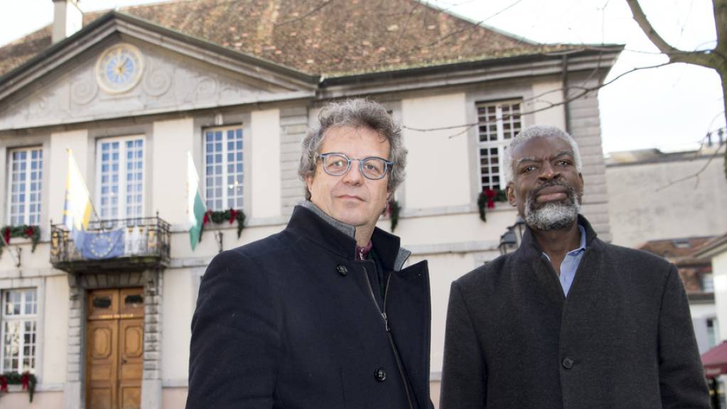 Können laut Gerichtsbeschluss ins Amt zurück: die Stadträte von Vevey, Jérôme Christen und Michel Agnant. (Archiv)