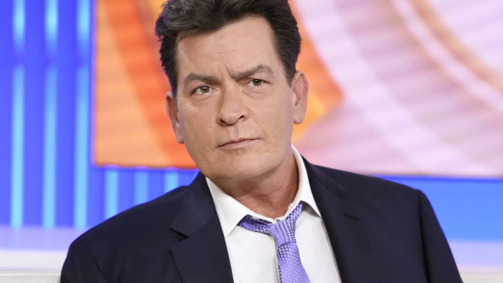 US-Schauspieler Charlie Sheen ist in seinem Haus angegriffen worden. (Archivbild)