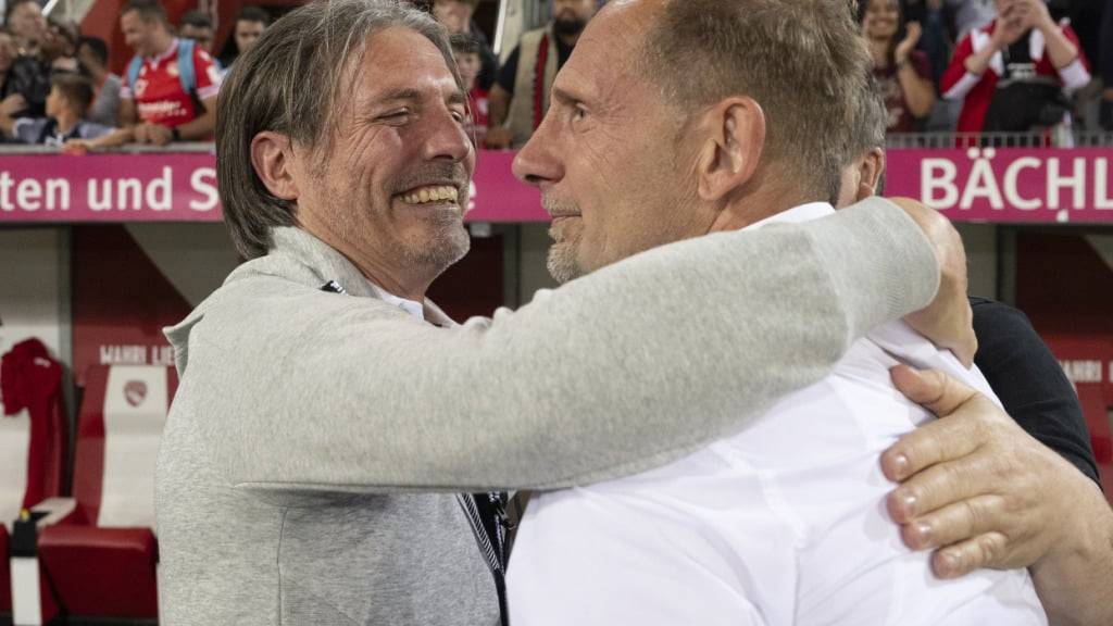 Pure Thuner Freude nach dem Aufstieg in die Super League: Präsident Andres Gerber (links) und Trainer Mauro Lustrinelli