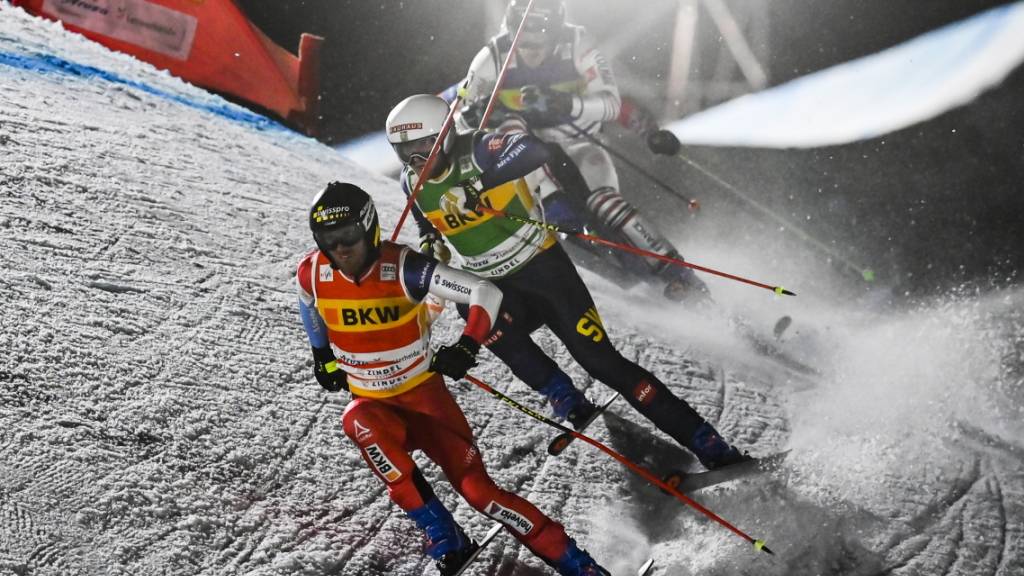 Alex Fiva fährt in Arosa beim Weltcup-Auftakt als einer von drei Schweizern aufs Podest