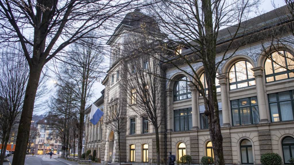 Das Luzerner Kantonsgericht kann zusätzliche Richterinnen und Richter einstellen. (Archivaufnahme)