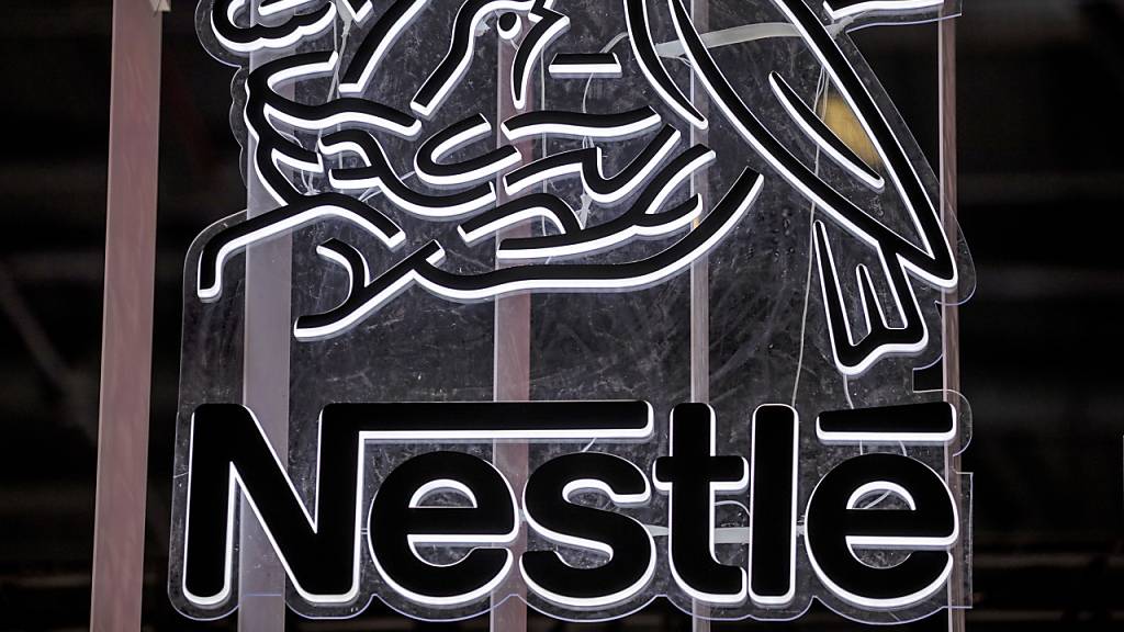 Nestlé hat ein neues Katzenfutter rausgebracht.