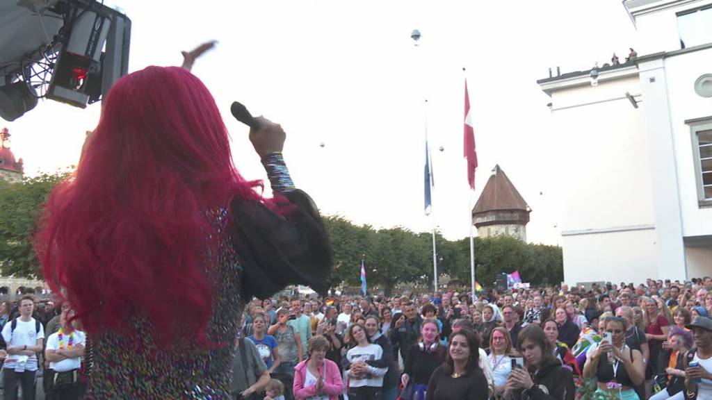 Zwischen zwei Geschlechtern Teil 3: LGBT-Szene der Zentralschweiz 