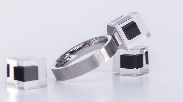 Der aus der Luft gefilterte Dreck soll zu Schmuck verarbeitet werden
