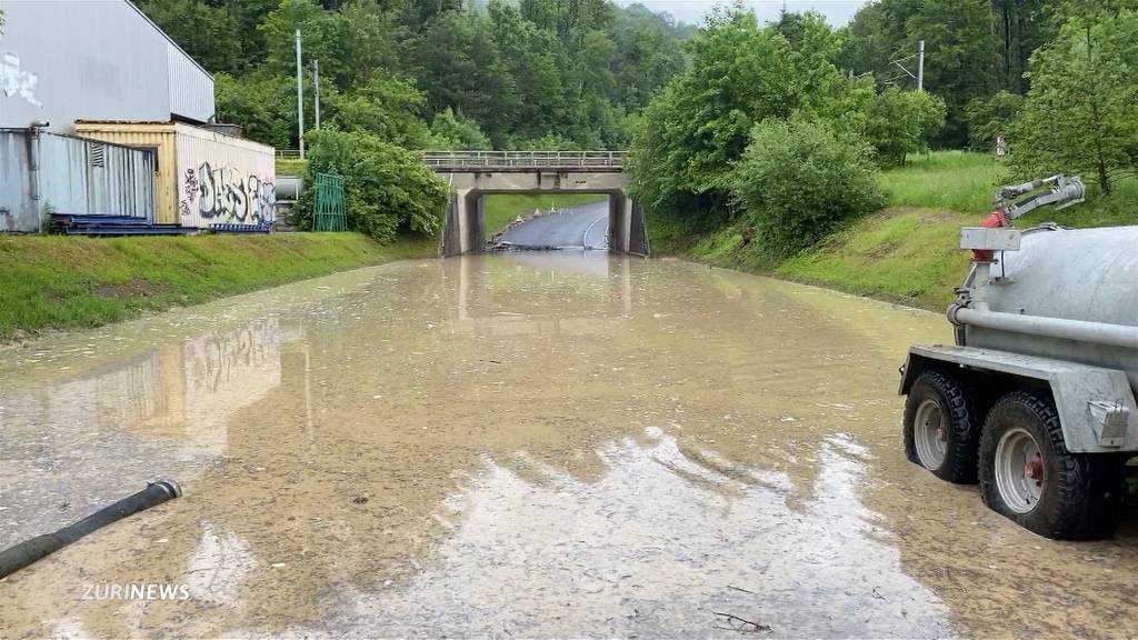 230 Unwetter-Einsätze: Kanton Zürich wird von Gewittern heimgesucht