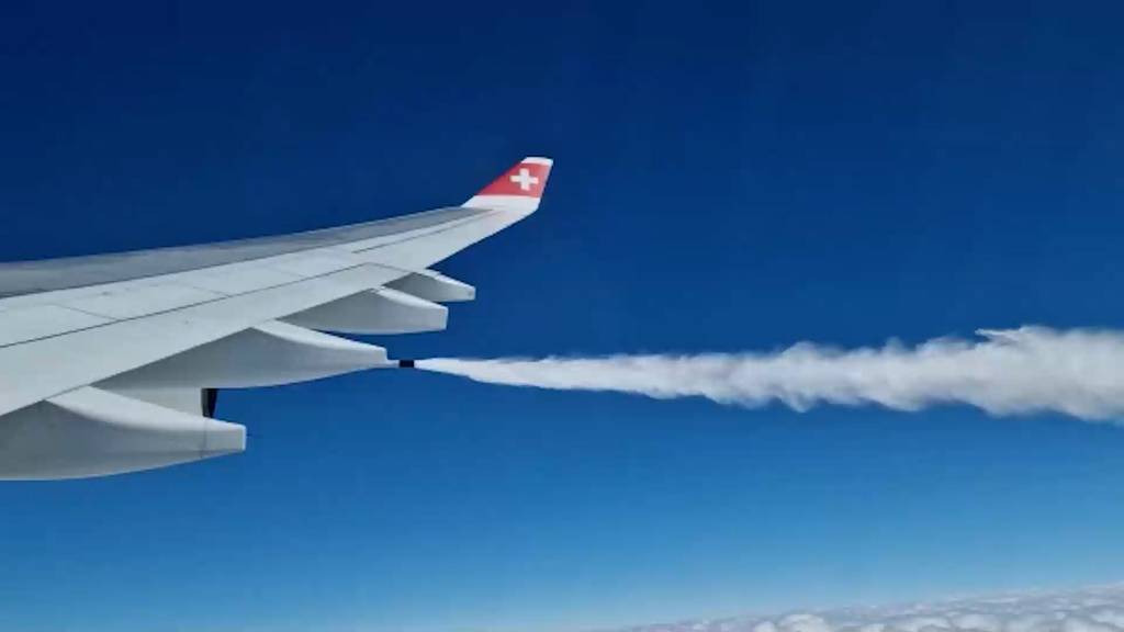 Festgehalten im Video: Swiss-Flieger muss Kerosin ablassen und umdrehen