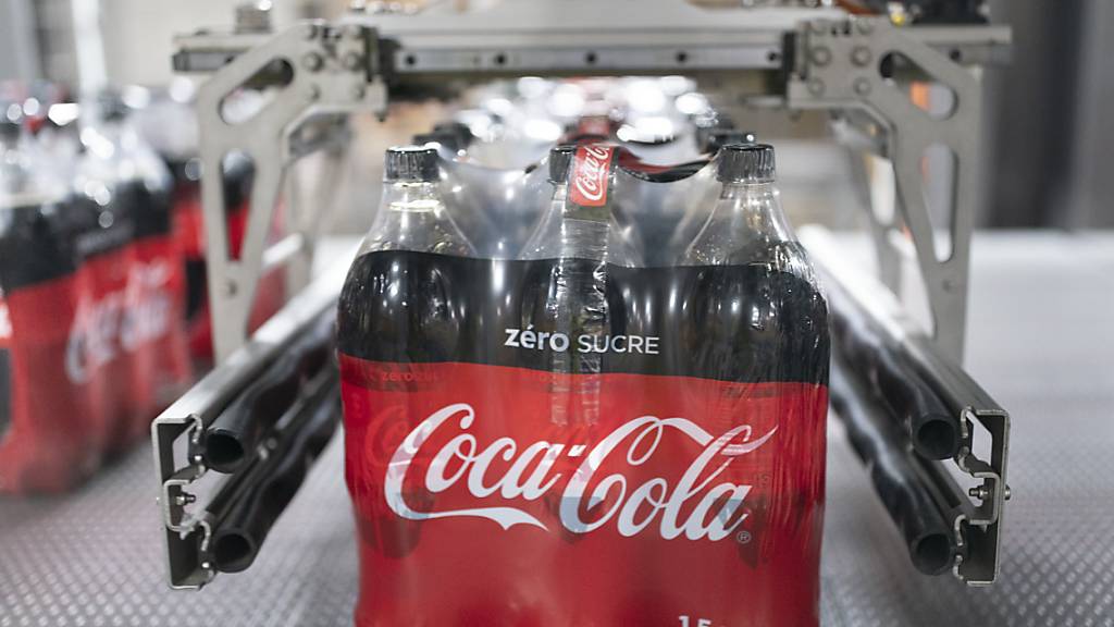 Bei Coca-Cola-Abfüllern bahnt sich eine Mega-Fusion an. (Archivbild)