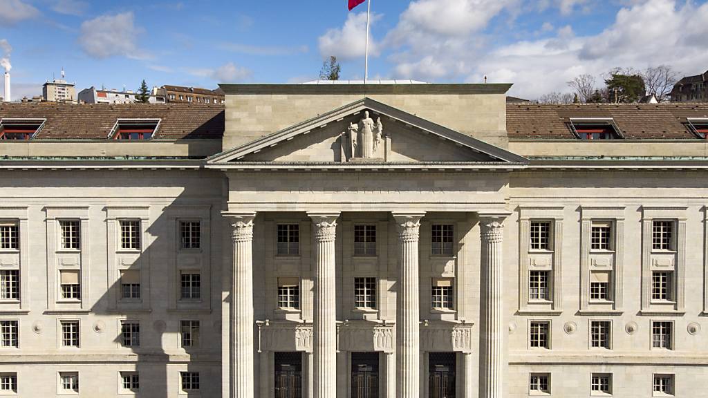 Bundesgericht streicht entlassenem Bankdirektor die Entschädigung