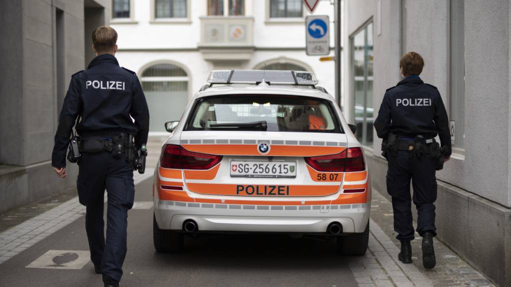 Druck auf den St. Galler Justiz- und Polizeidirektor wird erhöht