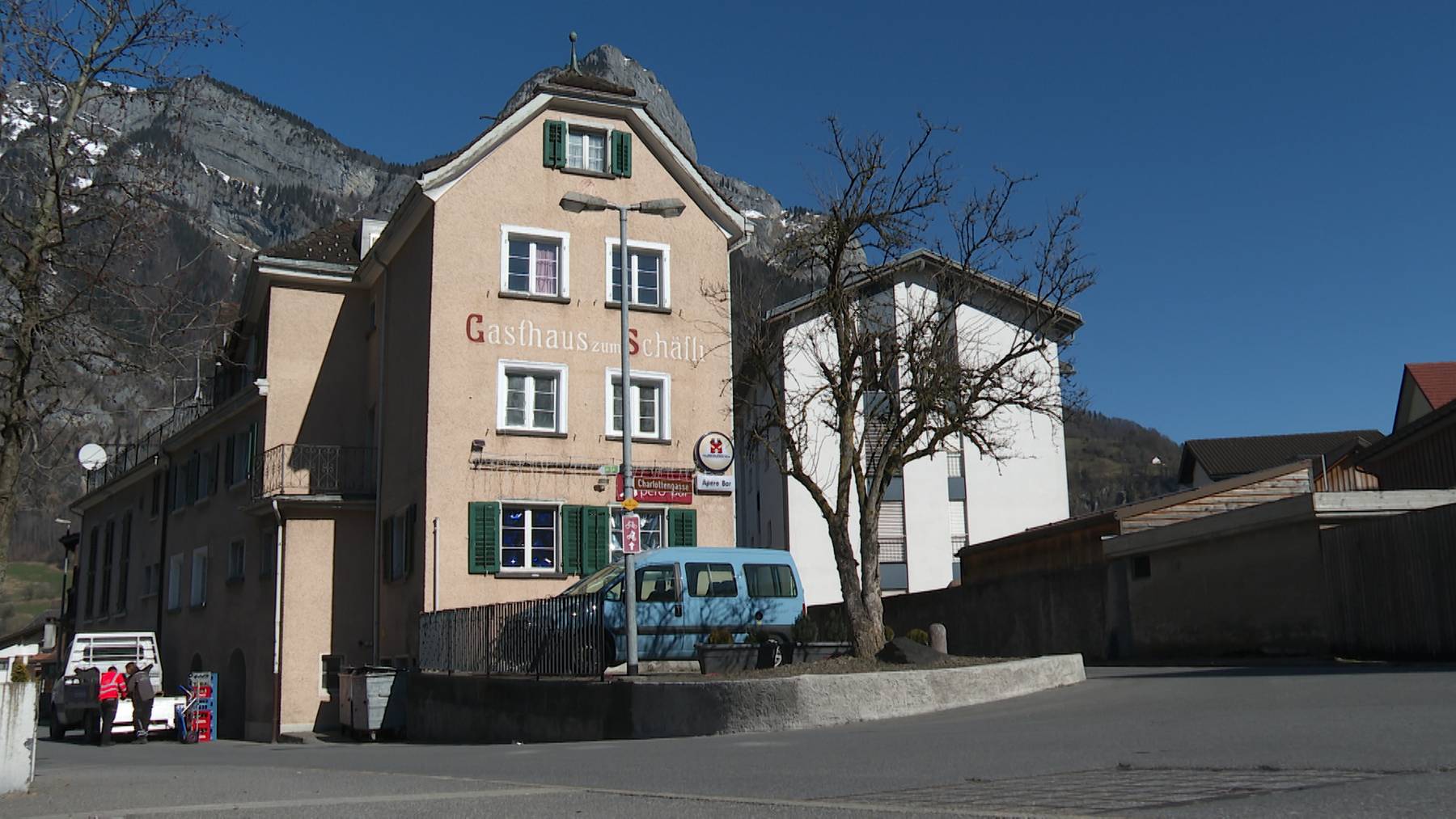 Der tödliche Vorfall hat sich am Sonntagmorgen des 27. Februar 2022 im Hotel Schäfli in Mels ereignet.