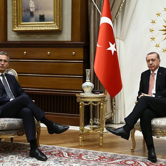 NATO-Generalsekretär erstmals seit Putschversuch in Ankara