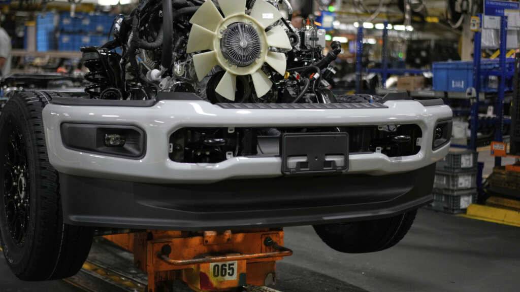 Die Abgaben auf in die USA eingeführte Fahrzeuge und Autoteile dürften den bereinigten operativen Gewinn in diesem Jahr um rund 1,5 Milliarden Dollar drücken, wie Ford mitteilte. (Archivbild)